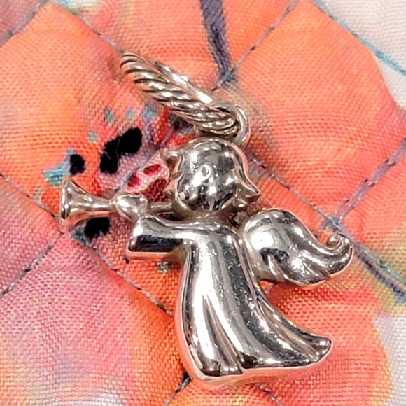 BRIGHTON RETIRED SWEET ANGEL CHARM NWOT - Picture 3 of 3